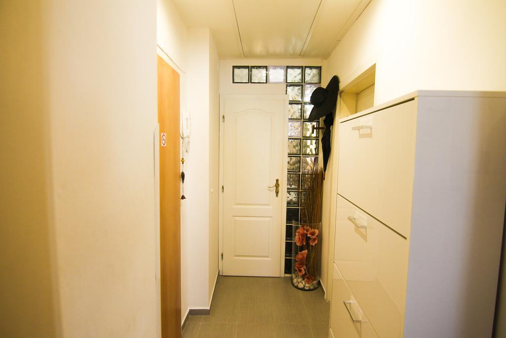 Central Cozy Apartment Praga Exterior foto